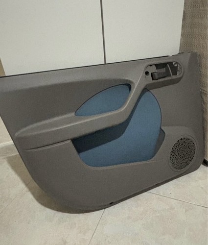 Pannello porta sinistro per